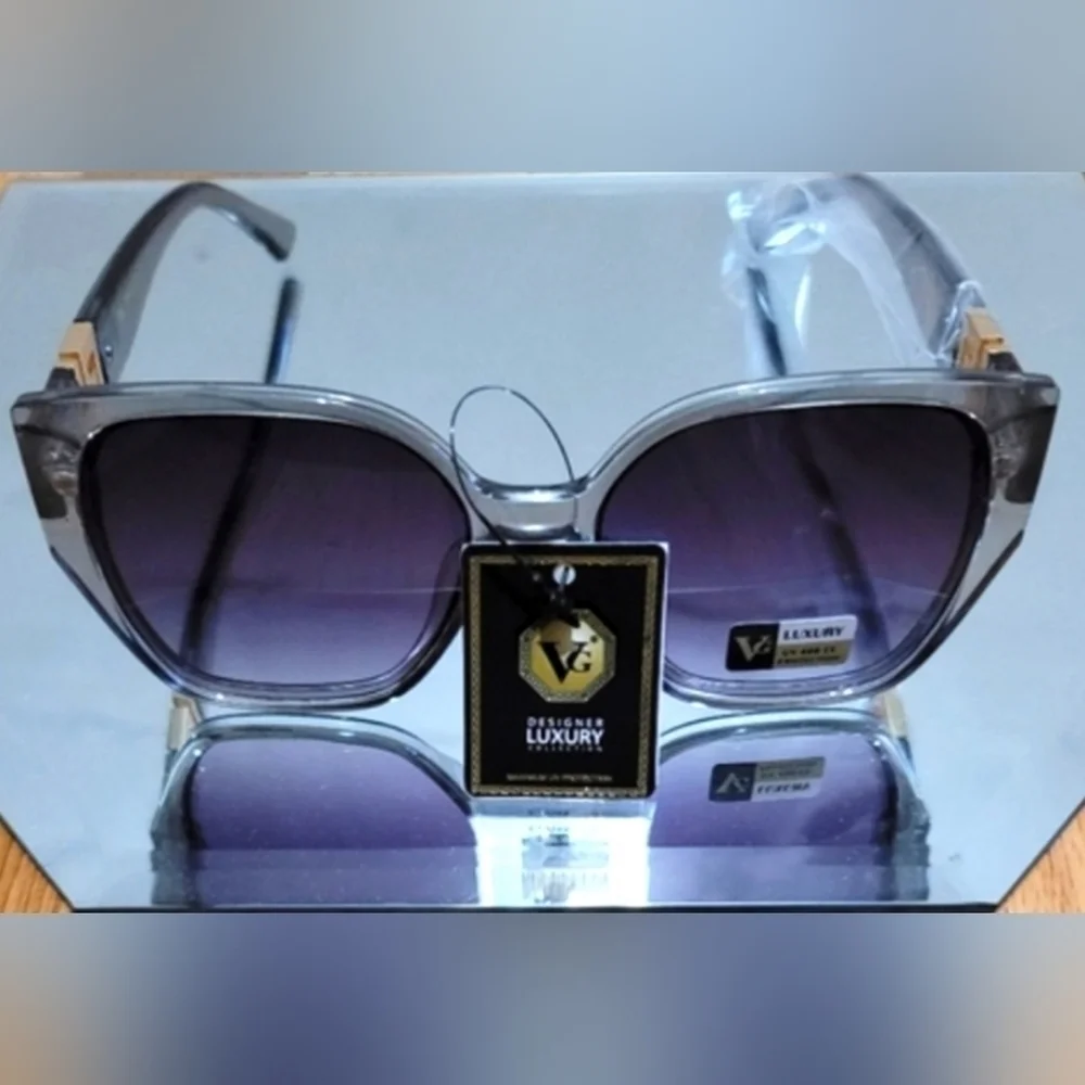 🛍2 for $20🛍 VG Sunglasses